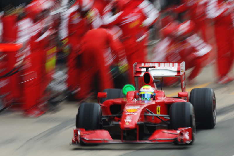 Illustration for article titled 2009 British Grand Prix: Mega-Gallery